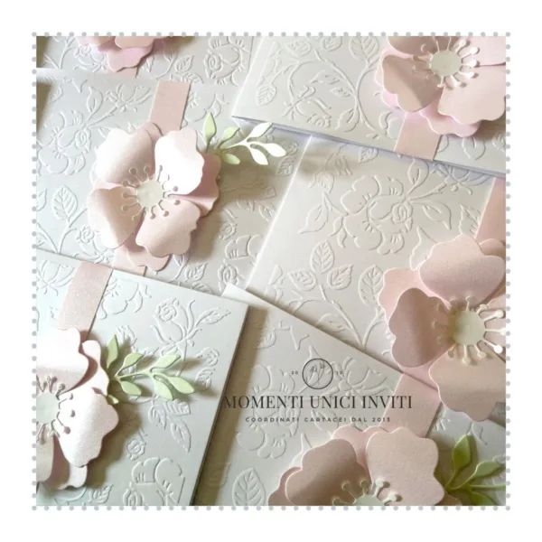 partecipazione elegante con fiore momenti unici inviti - chloe