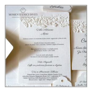 momenti unici inviti menu A5 intaglio volo lieve