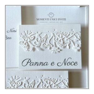 momenti unici inviti segnagusto confettata intaglio volo lieve
