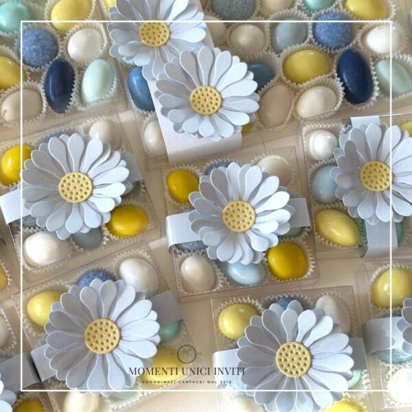 momenti unici inviti box degustazione 9 confetti margherita celeste