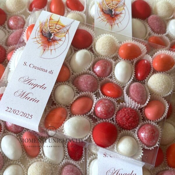 momenti unici inviti - scatola degustazione 31 confetti rossi e bianchi cresima