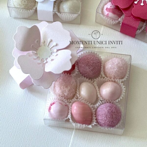 momenti unici inviti - box degustazione confetti con fiore rosa